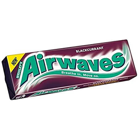 Wrigleys Airwaves Blackcurrant Chewing Gum (CASE OF 30 x 14g)